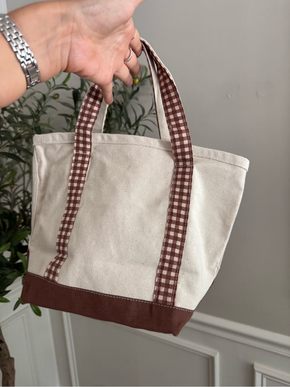 Made in India Dachshund Beaded Tote - Picture 3 of 8
